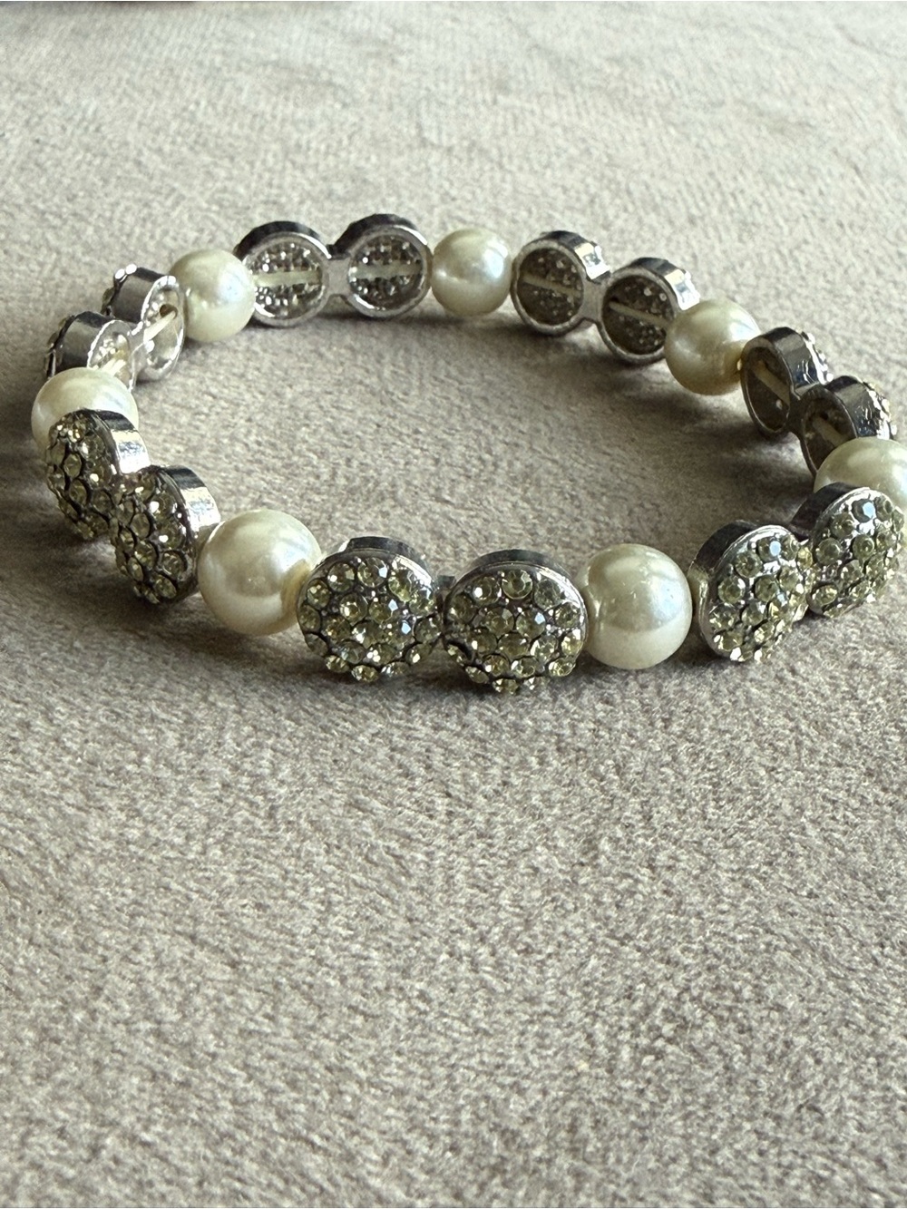 Pearl and Rhinestone Stretch Bracelet - Ivory and Silver